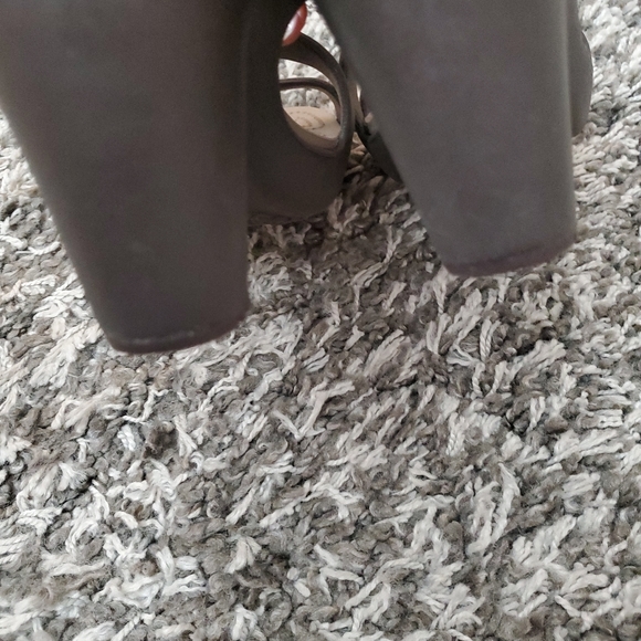 Crocs Cyprus IV Brown Sandals Sz 9 - Picture 6 of 7